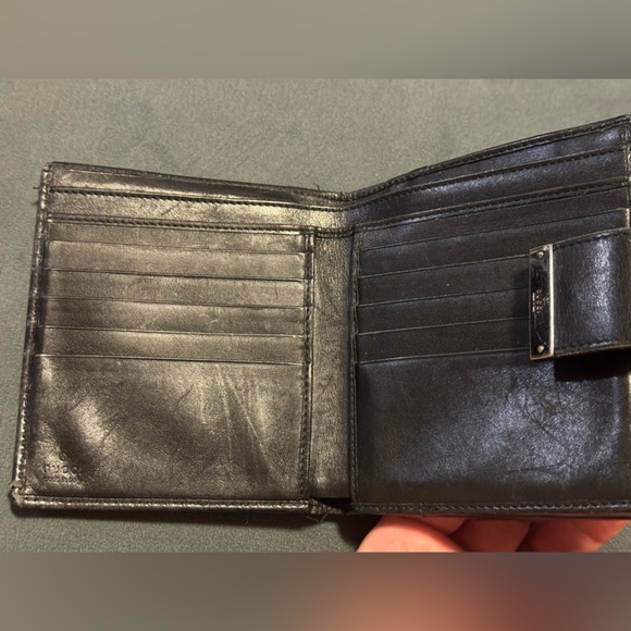 Gucci canvas Bi Fold Wallet - Picture 9 of 14